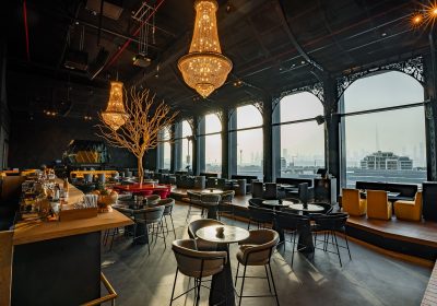 Iris Dubai Launches Their New Indoor Venue with K-array