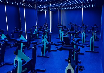 Immersive Fitness: Siro Cycling Gym’s AV Symphony.